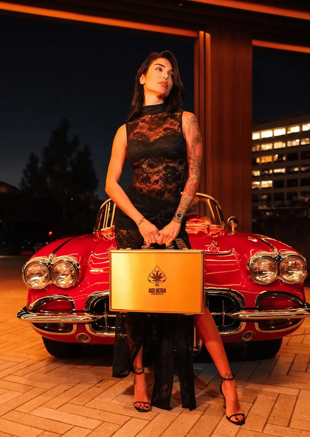 ACE ULTRA vape lifestyle - premium portable vaping experience